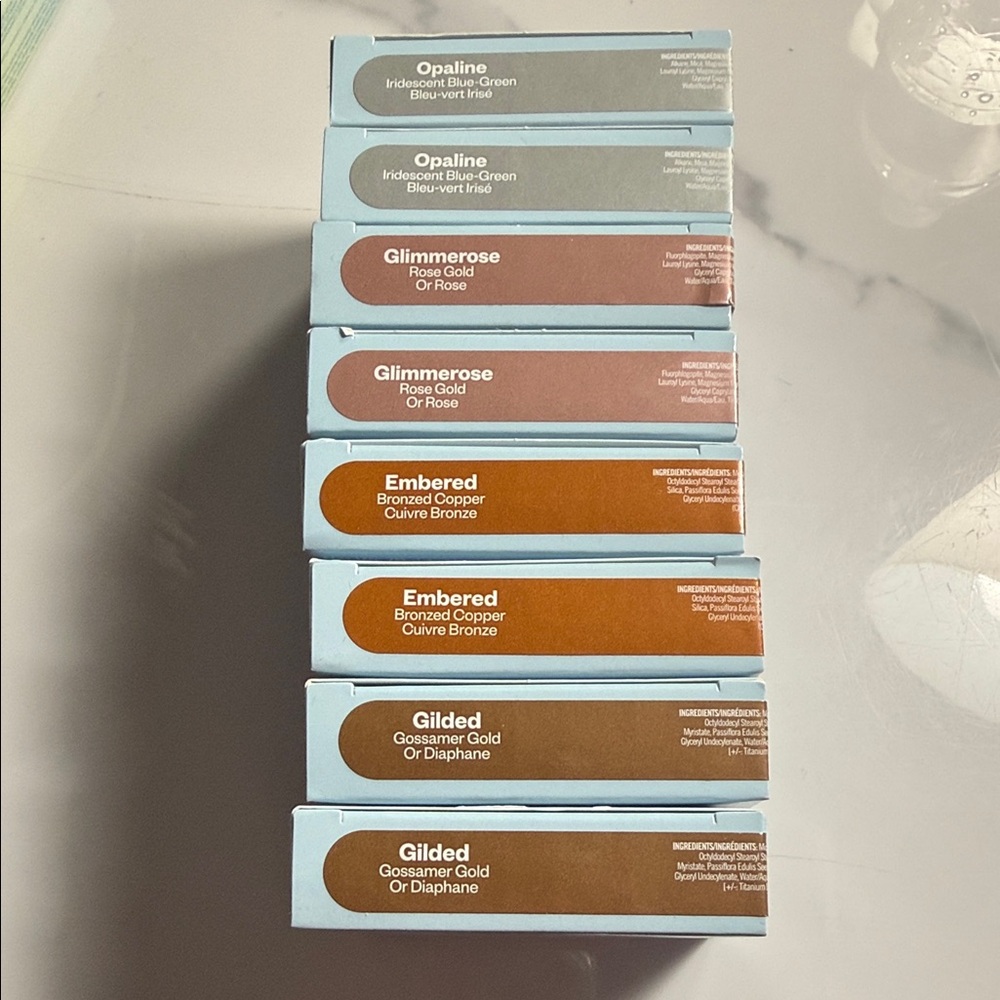 Kosas shiny objects highlighter - multiple shades available - Picture 2 of 3
